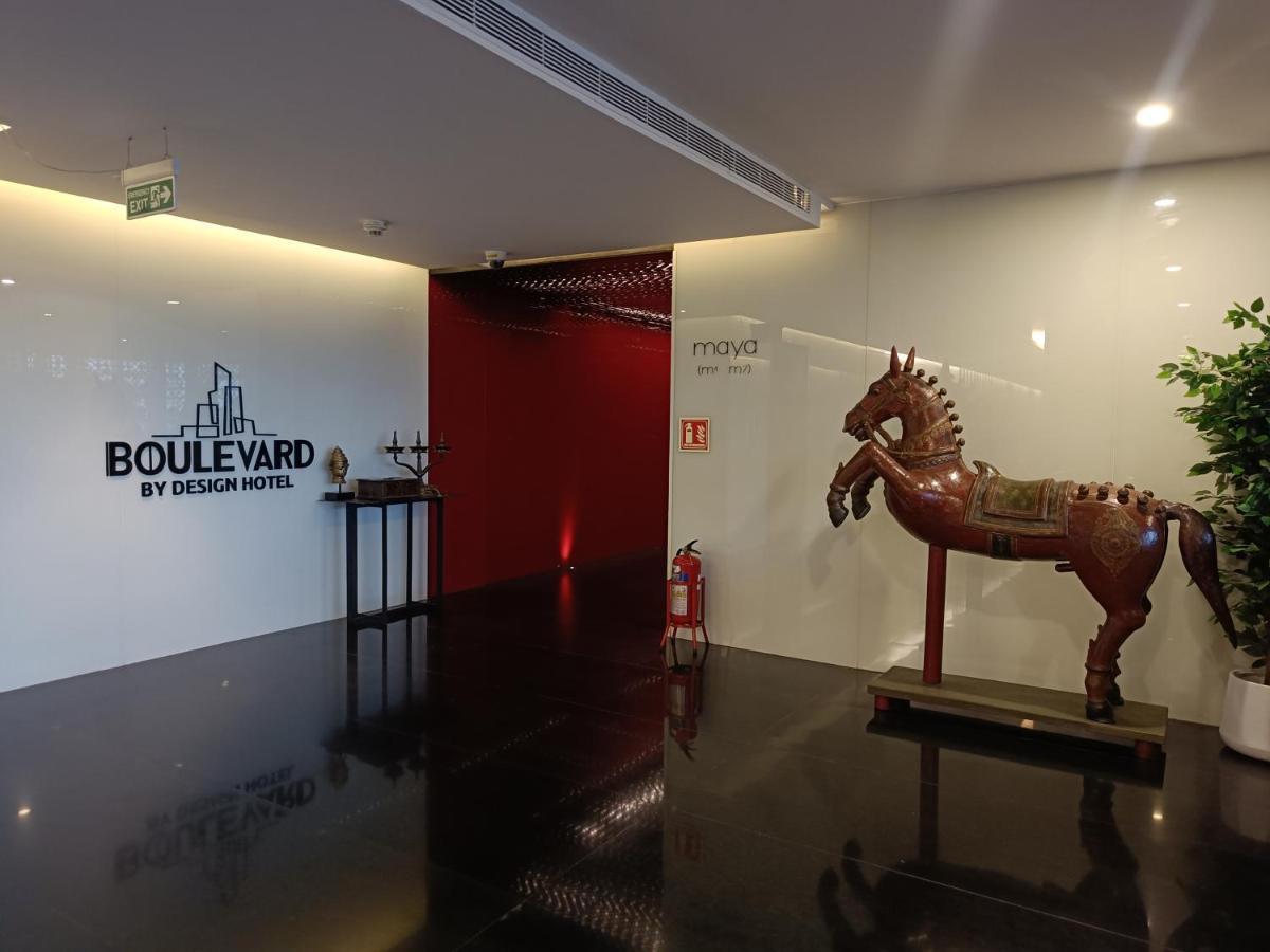 Boulevard By Design Hotel Ченай Екстериор снимка