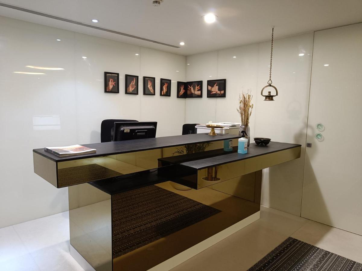 Boulevard By Design Hotel Ченай Екстериор снимка
