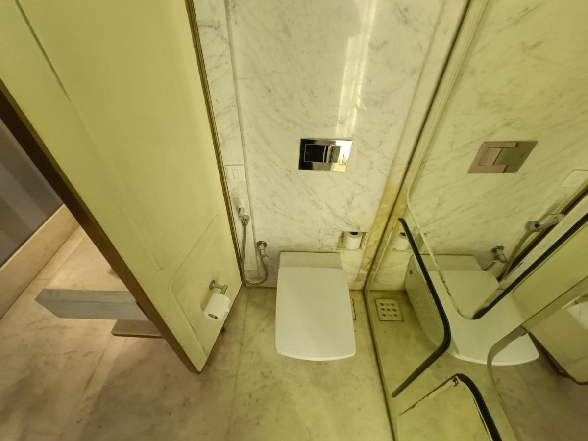 Boulevard By Design Hotel Ченай Екстериор снимка