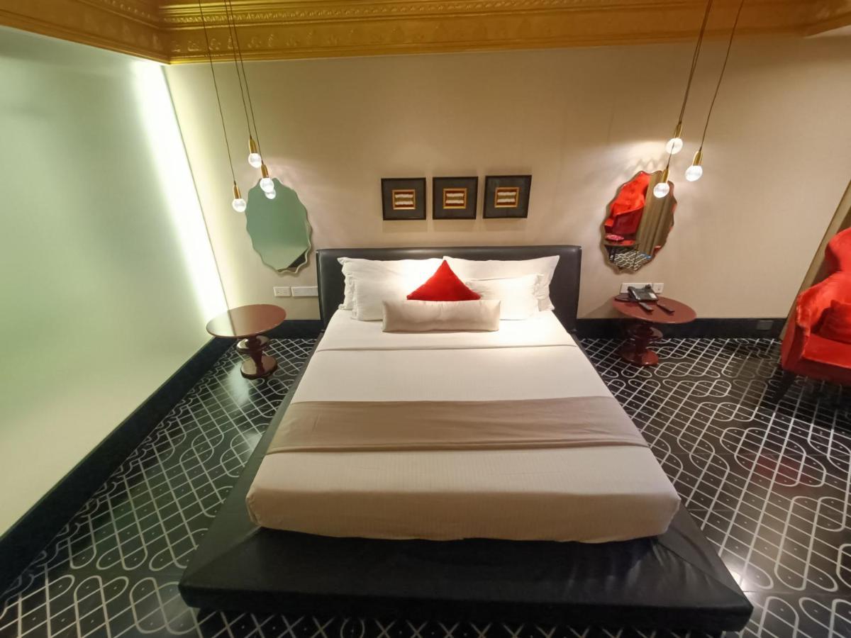 Boulevard By Design Hotel Ченай Екстериор снимка
